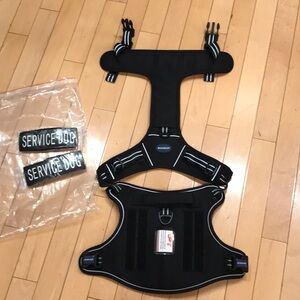 NWOT Auroth Escape Proof Dog Harness- XL - service dog tags